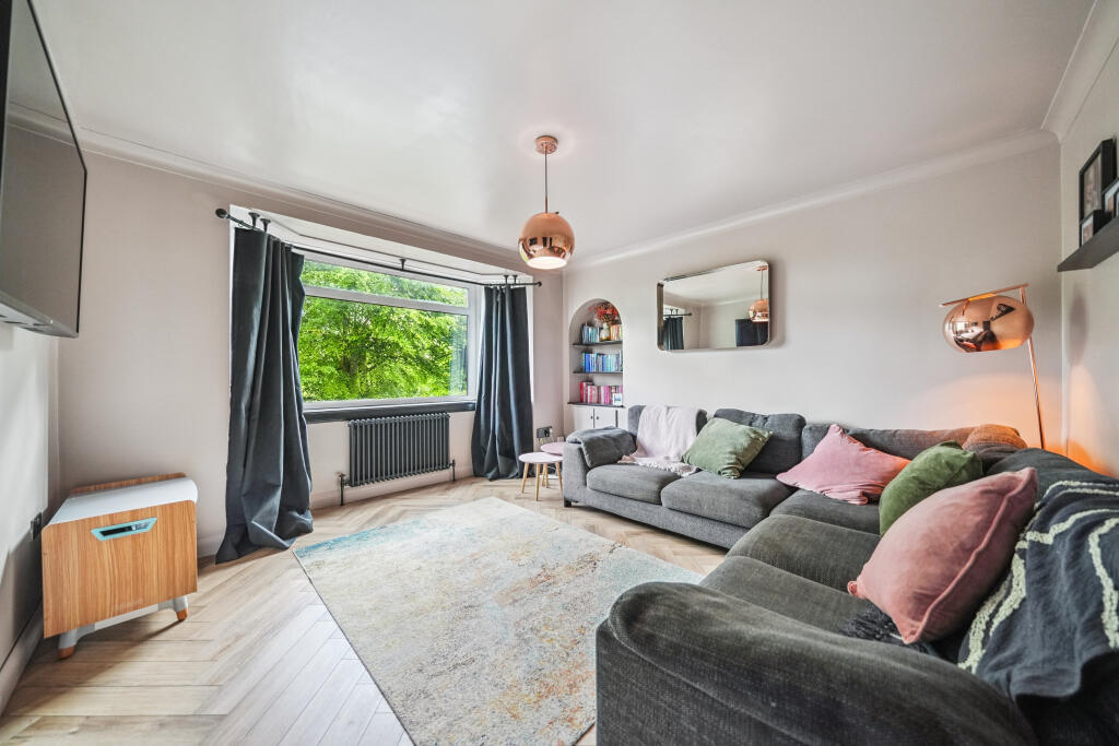 House in Glasgow - View 2