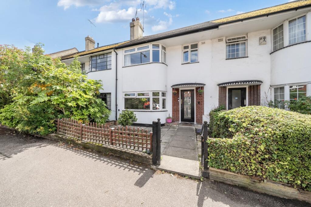 Main image of property: Rokesly Avenue, London, N8