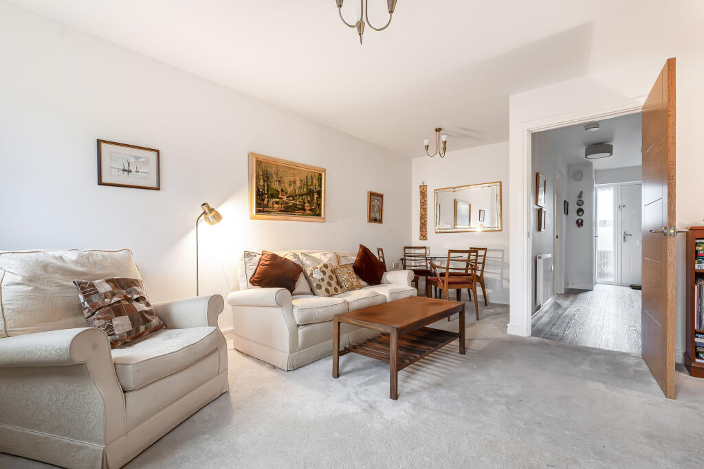 Woodbury Rise, Dartmouth photo 3