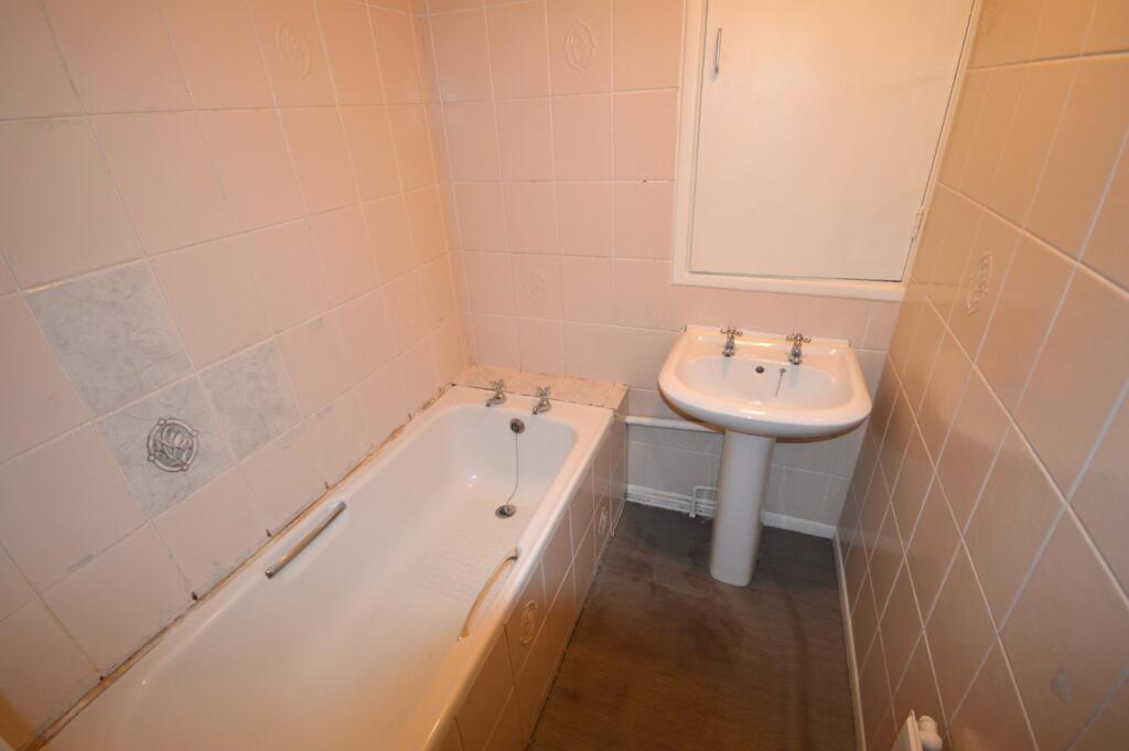 Apartment in Sheffield - View 5