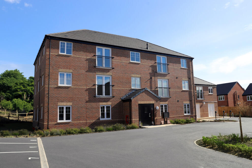 Apartment in Leeds, West Yorkshire - View 2