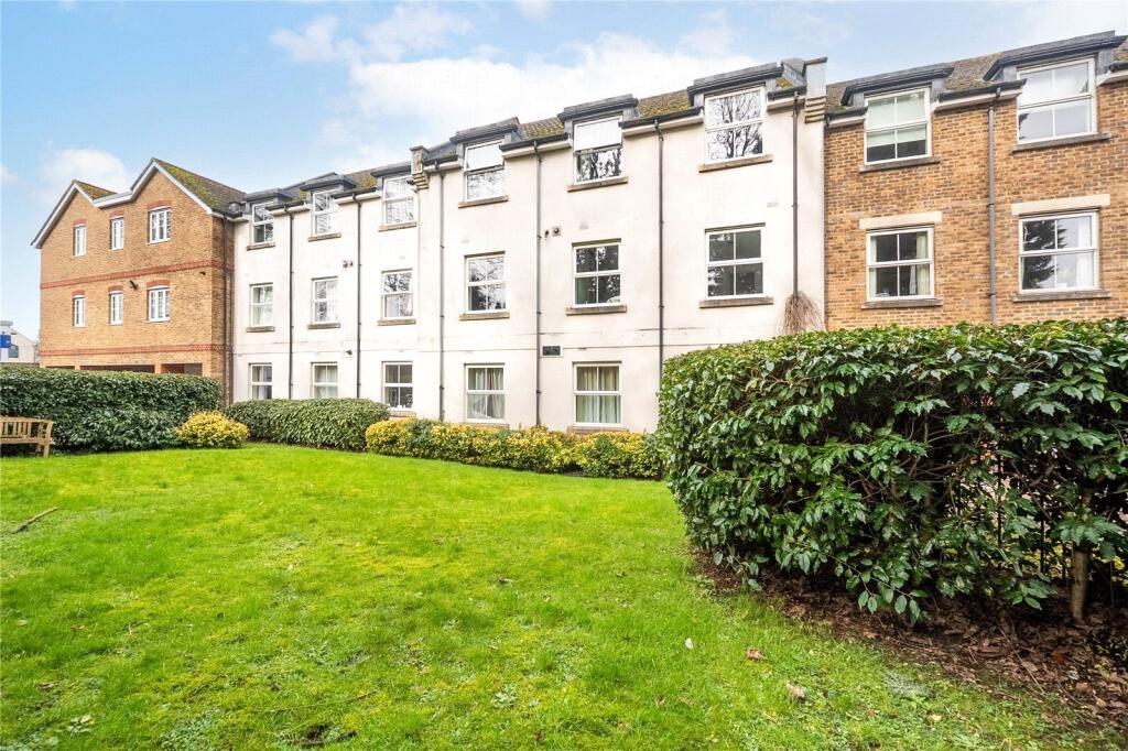 Main image of property: Eastgate Court, Dunstable, Bedfordshire, LU5