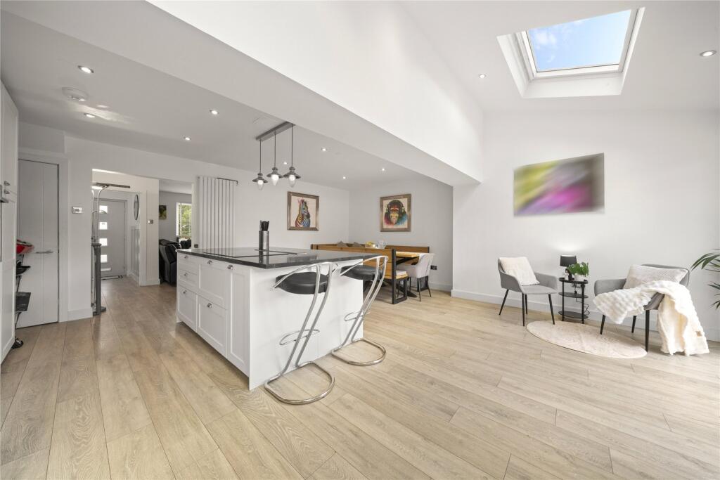 Lyfield, Oxshott, Leatherhead, Surrey, KT22 – pohled 4