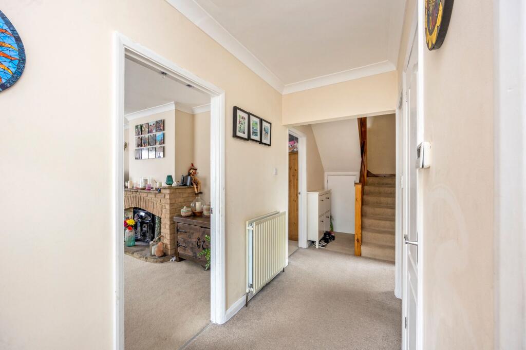 House in Horsham, Ashington - View 5