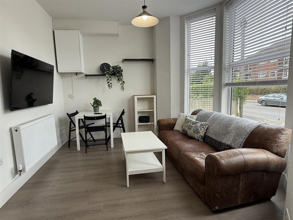 Main image of property: Melton Road, West Bridgford, Nottingham