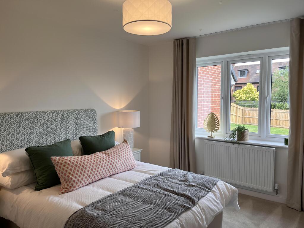 House in Norwich, Sprowston - More