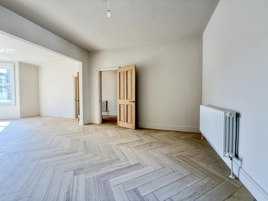 House in Eastbourne, East Sussex - View 5