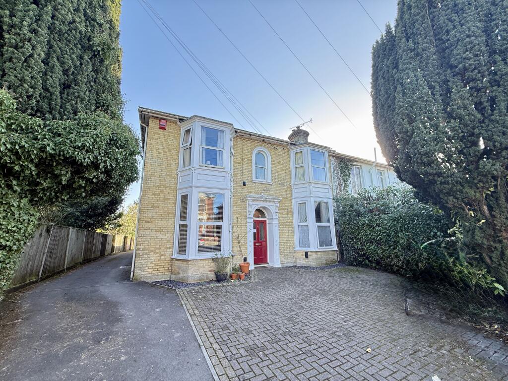 Main image of property: Waterloo Road, Southampton
