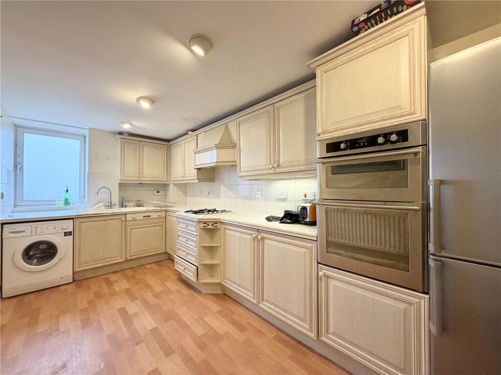 Manor Road, Bournemouth, Dorset, BH1 - More