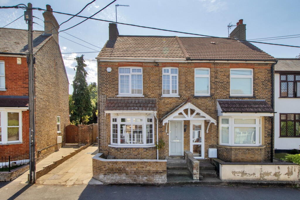 Main image of property: Kent Road, Longfield, Kent, DA3 7QR