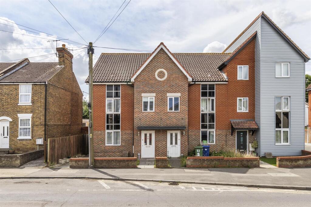 3-bed terraced on Whitstable Road, Faversham, £325,000