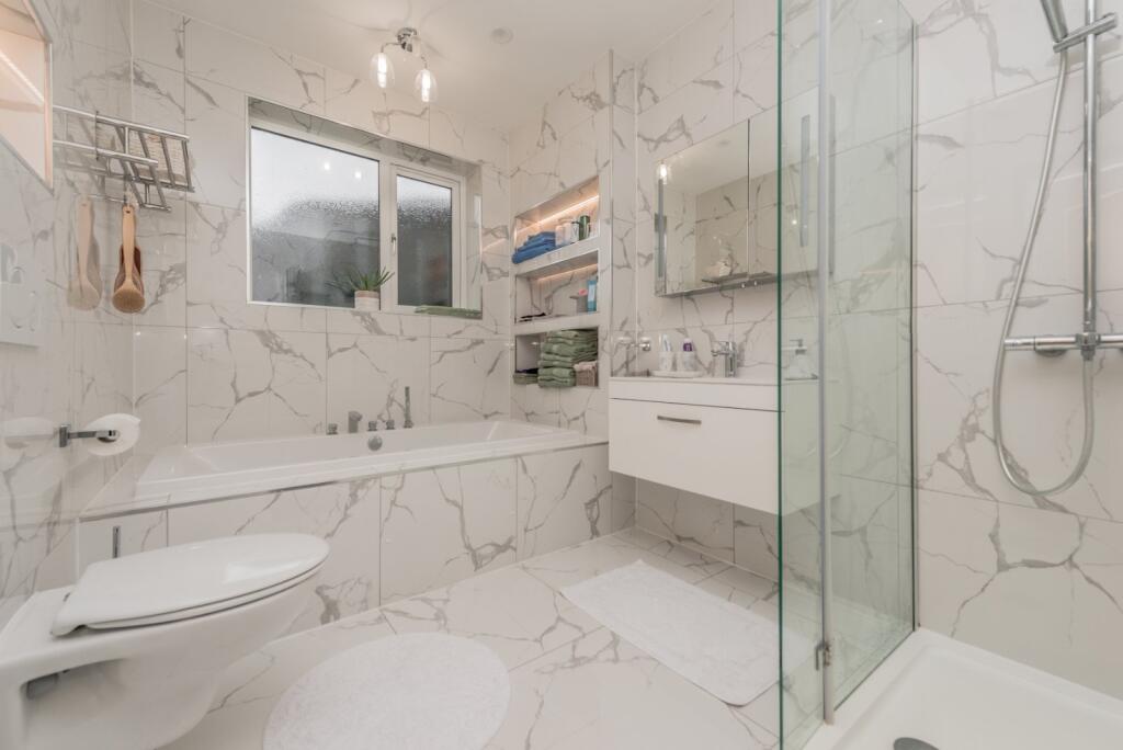 Additional image 25 of Ennerdale Drive, Bradford, BD2