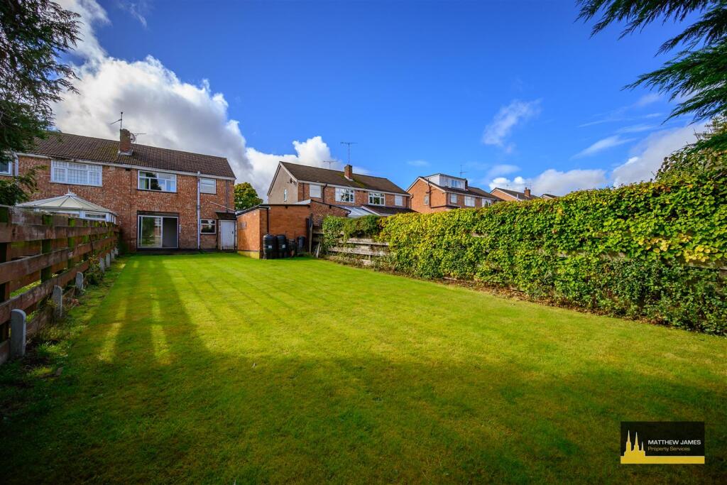 Main image of property: Kenpas Highway, Stivichall, Coventry * No Upward Chain *