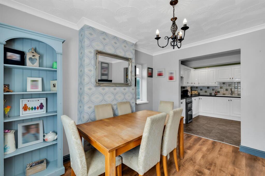 House in Pontypool, Sebastopol, Panteg - View 4