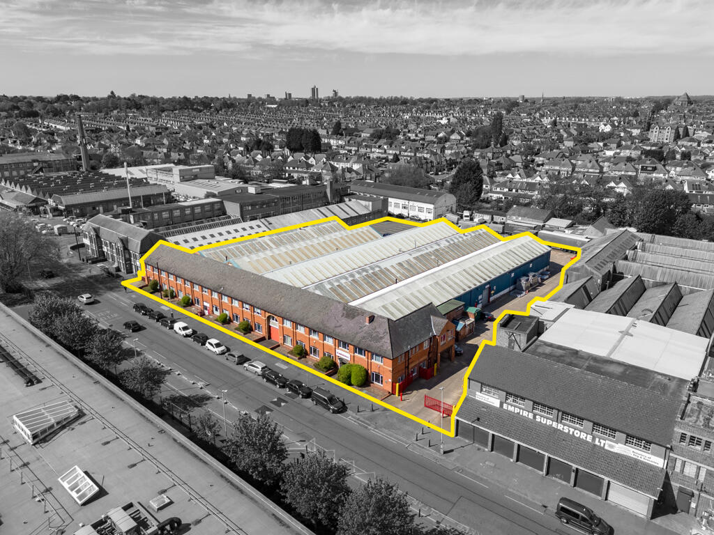 Main image of property: Evington Valley Road, Leicester, LE5 5LZ