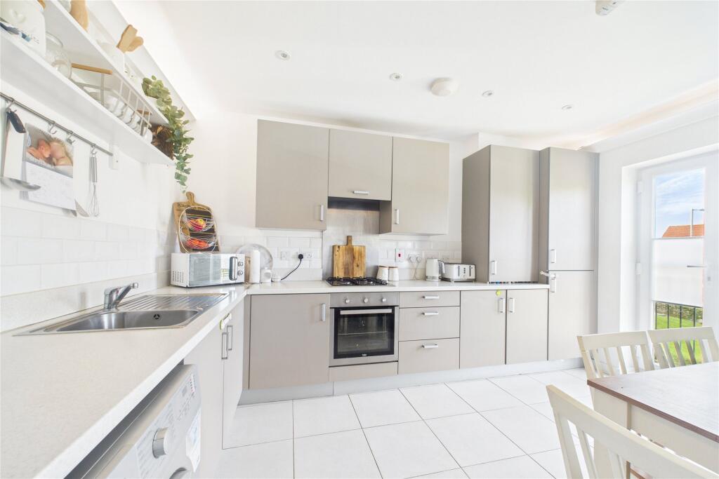 Main image of property: Ferard Corner, Warfield, Berkshire, RG42