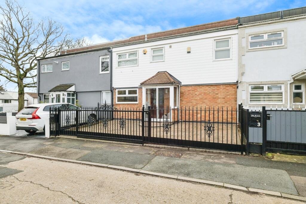 Main image of property: Yellowpine Way, Chigwell, IG7