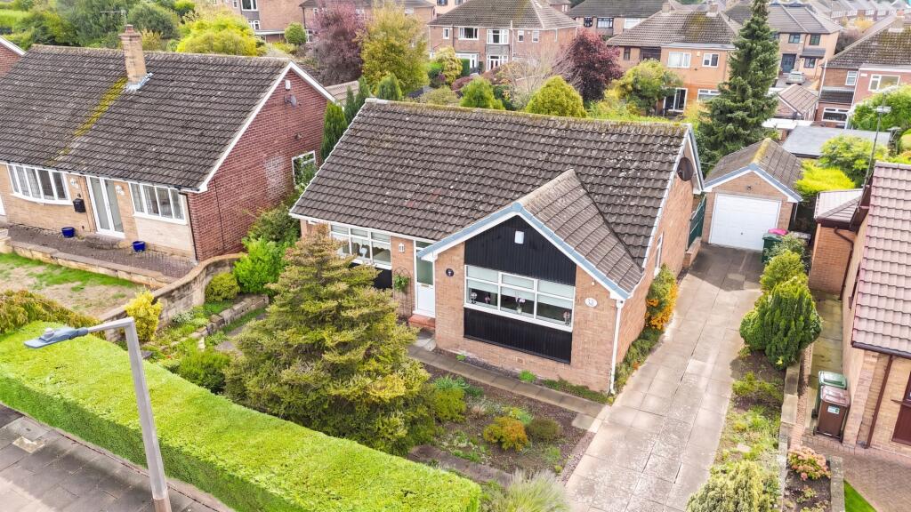2-bed detached on Spinneyfield, Rotherham, S60, £350,000