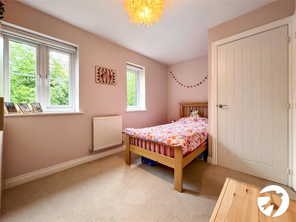 House in Maidstone, Boughton Monchelsea - More