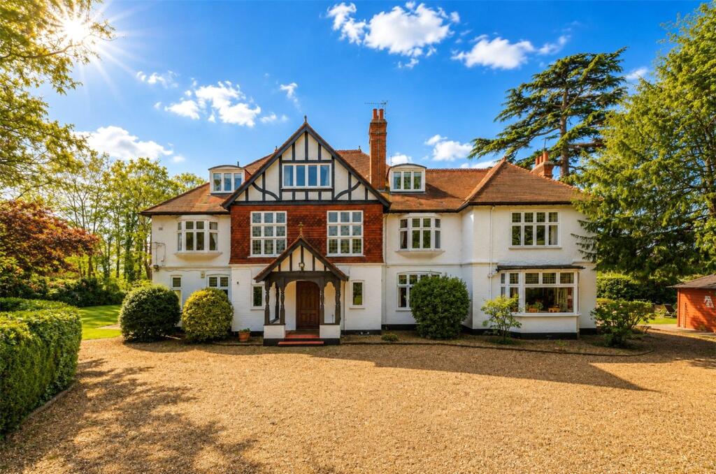 Main image of property: Lyne Crossing Road, Lyne, Surrey, KT16