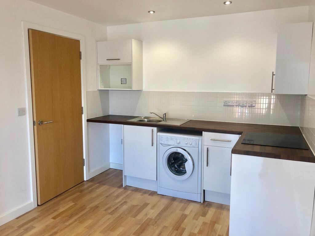 Main image of property: Markfield Court, Leicester, LE4 5FE