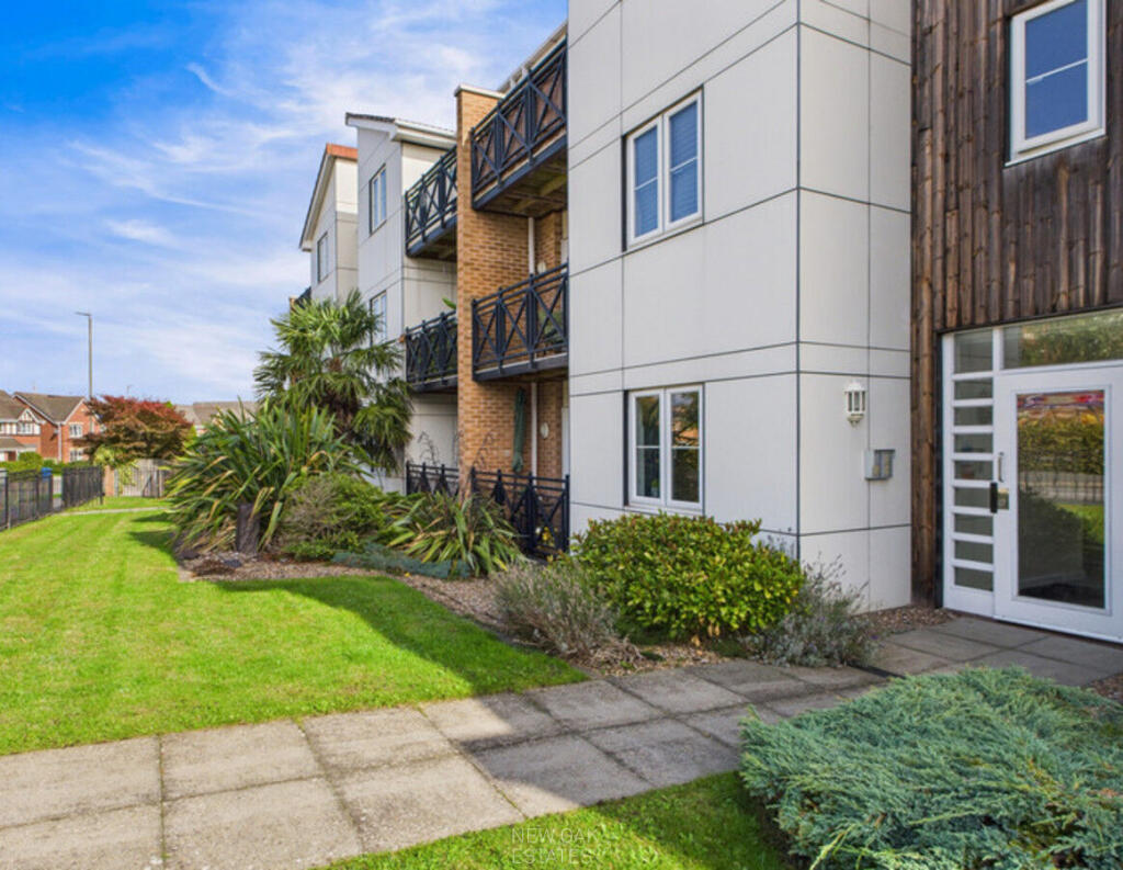 Main image of property: Archdale Close, Chesterfield, S40