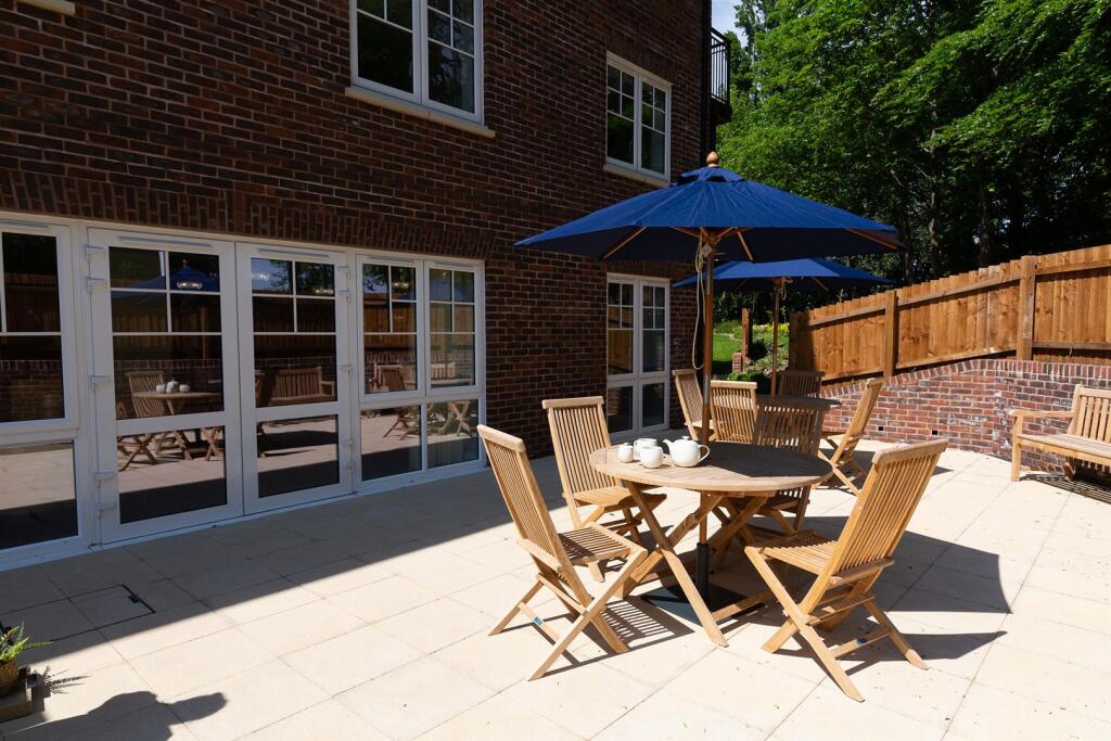 Property photo 8