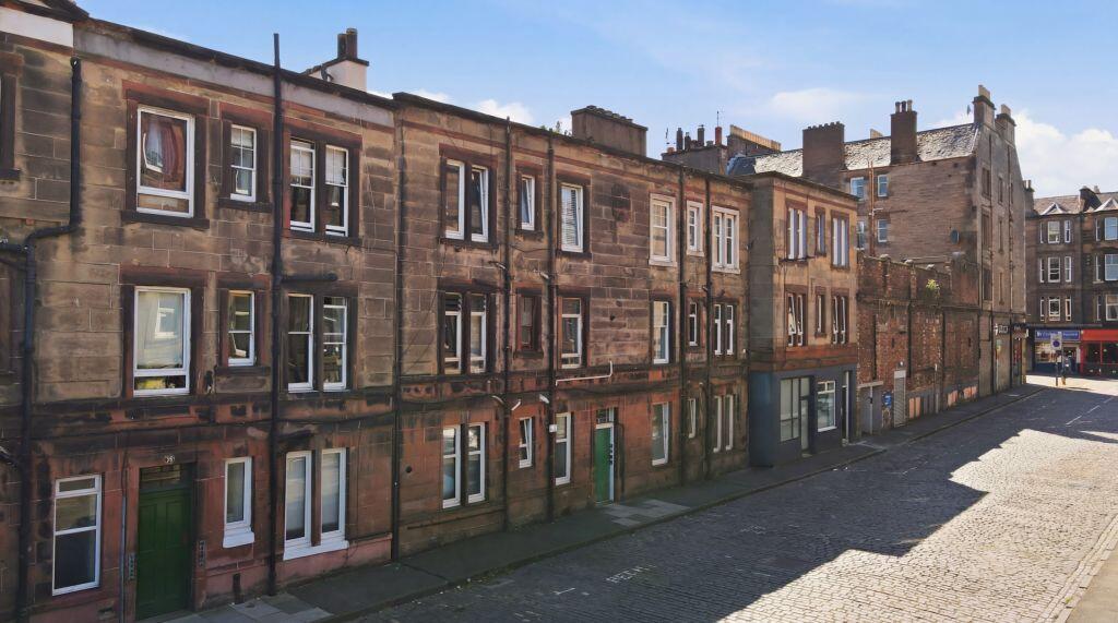 Main image of property: 14, PF1, Edina Place, Edinburgh, EH7 5RP