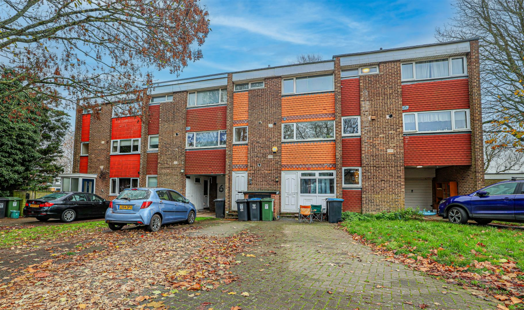 Main image of property: Westerdale, Hemel Hempstead, HP2