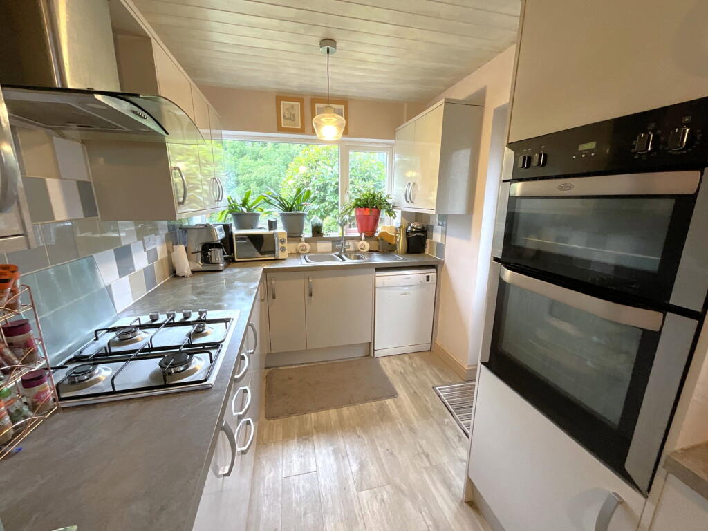 HALESOWEN, Iverley Road photo 5