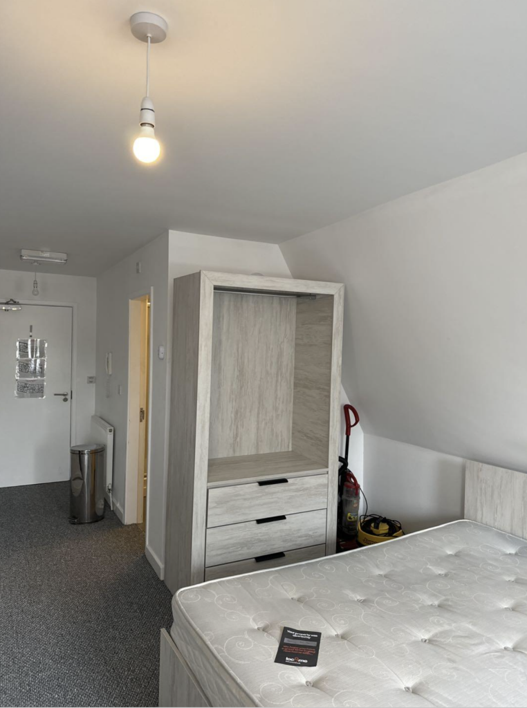 Main image of property: The Globe, Newcastle upon Tyne