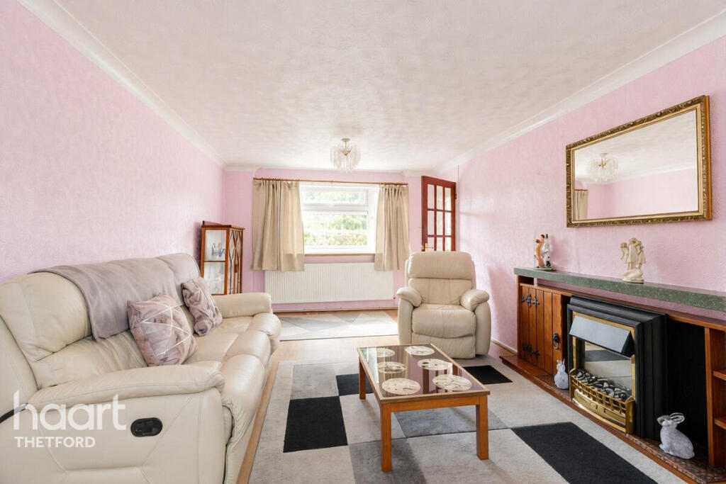 House in Thetford - More