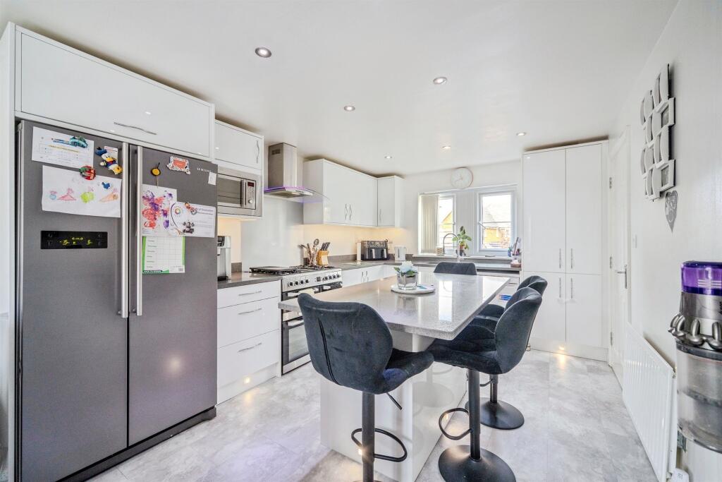 House in Milton Keynes - View 2