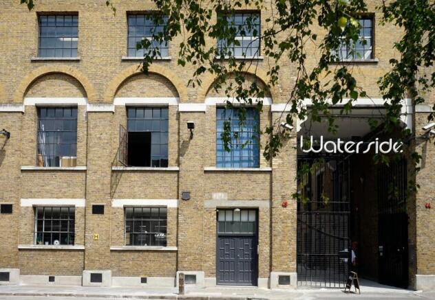 Waterside Frontage