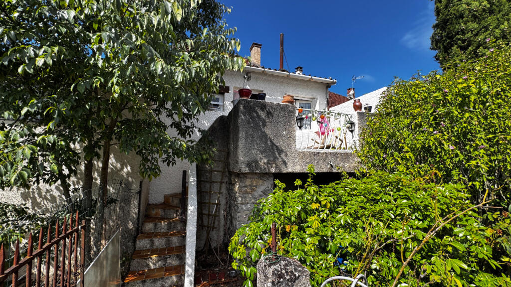 Main image of property: Midi-Pyrénées, Lot, Limogne-en-Quercy