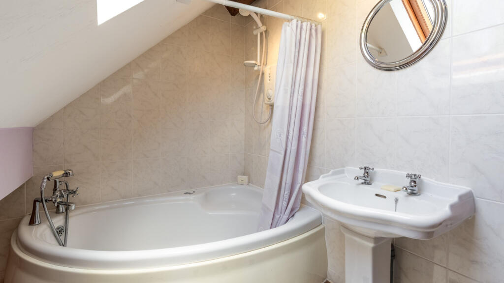 Additional image 19 of Carpenters Hill, Beoley, Redditch