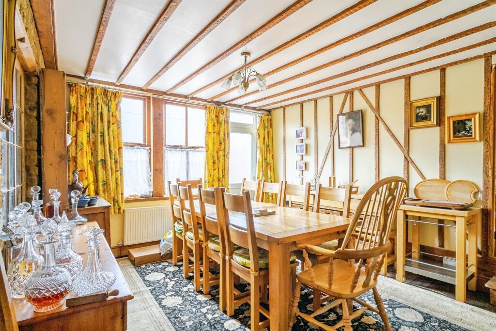 House in Finedon, North Northamptonshire - View 3