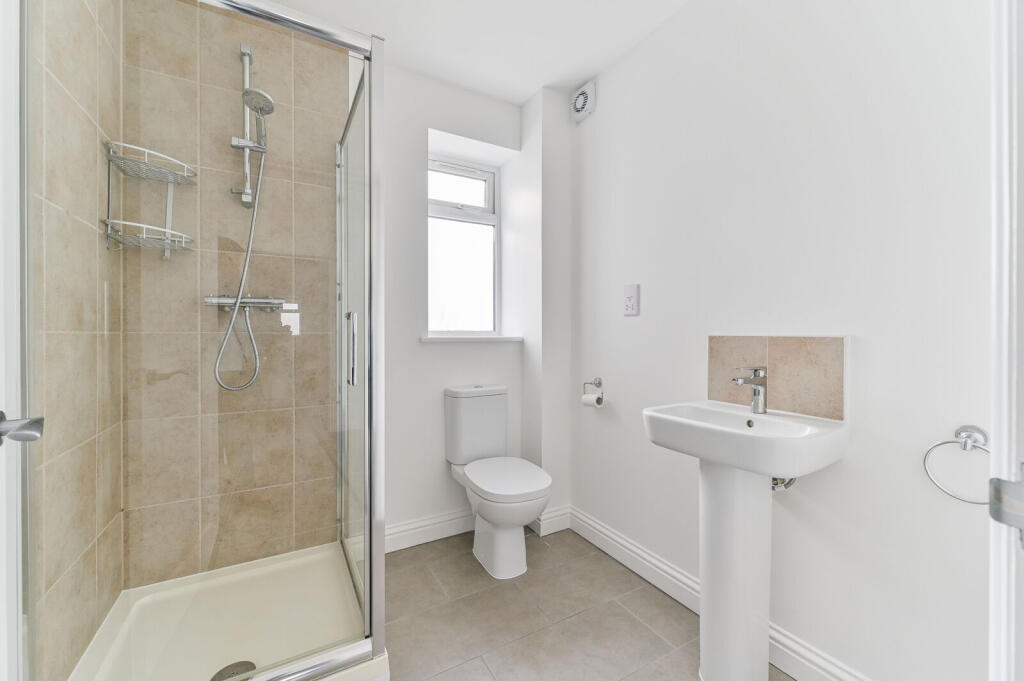 Apartment in London - More