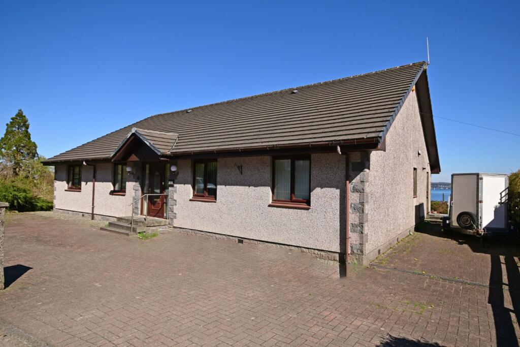 4-bed house on 17 Argyll Terrace, Kirn, Dunoon, Argyll and Bute, PA23 8LR, £285,000