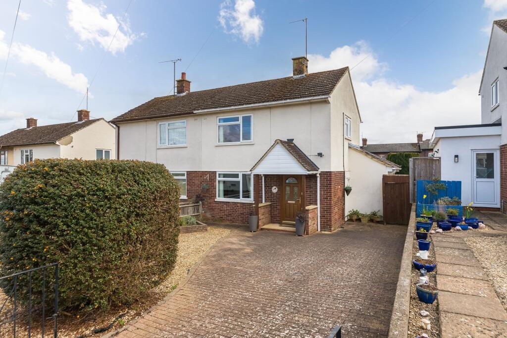 Main image of property: Edinburgh Drive, Didcot, OX11