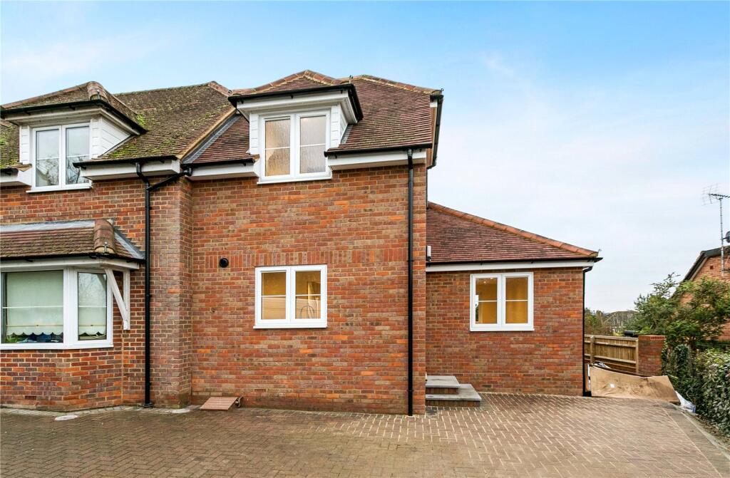 Main image of property: The Range, Spinfield Lane, Marlow, Buckinghamshire, SL7
