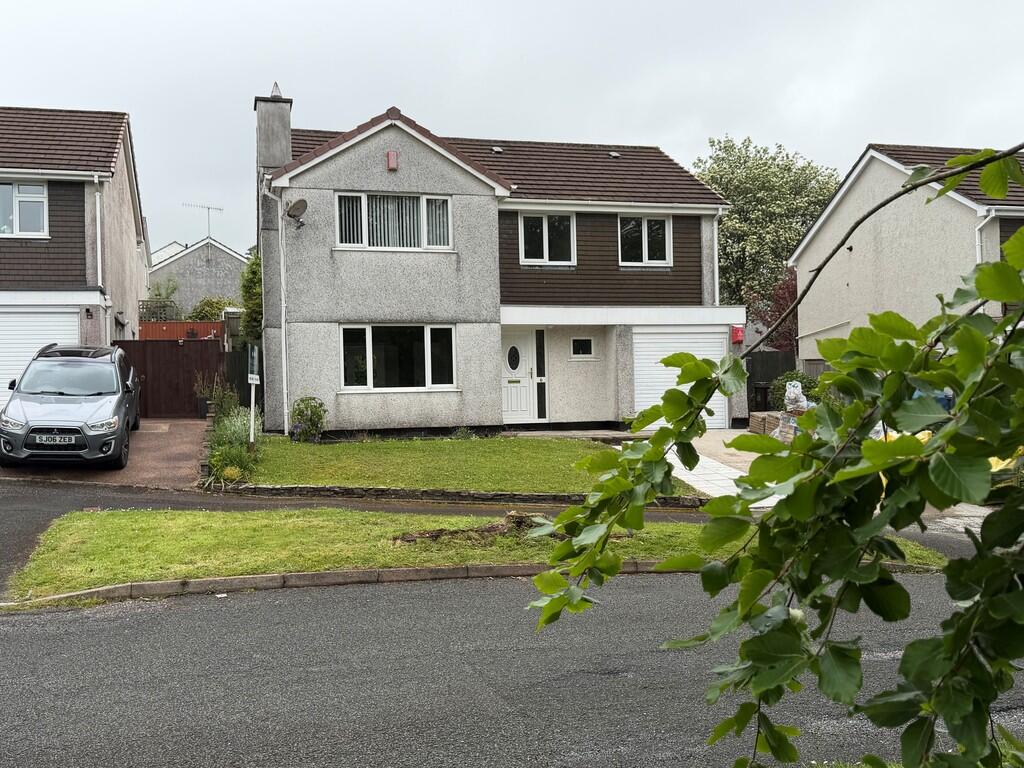 Main image of property: Rivers Close, Ivybridge