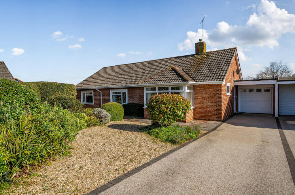 Main image of property: Inner Gullands, Taunton