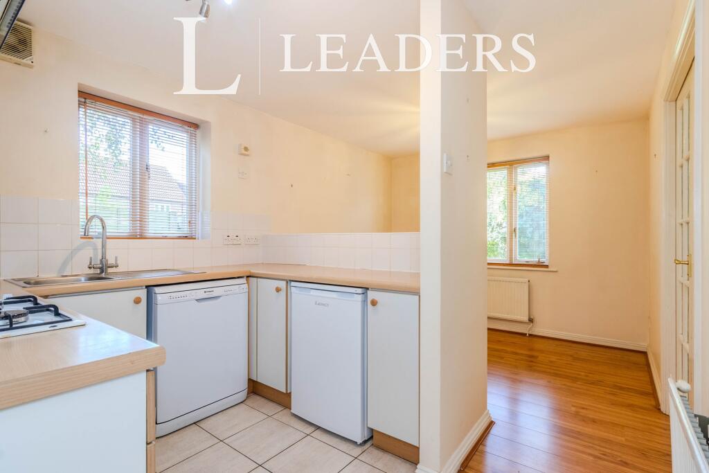House in Kingston upon Thames - View 3