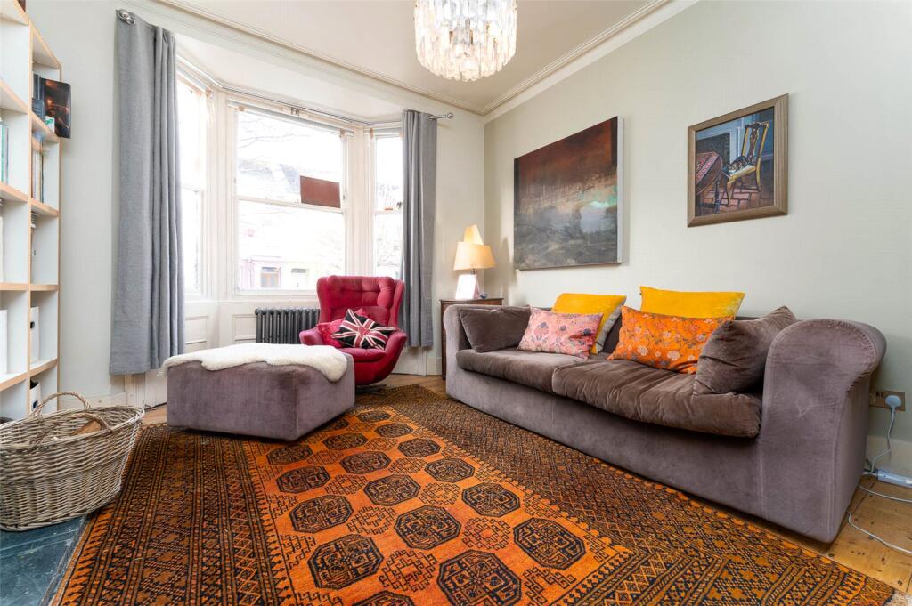 House in Brighton - View 3
