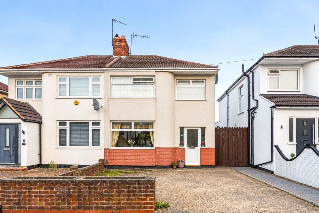 3-bed semi-detached on Holyrood Avenue, Harrow, £550,000
