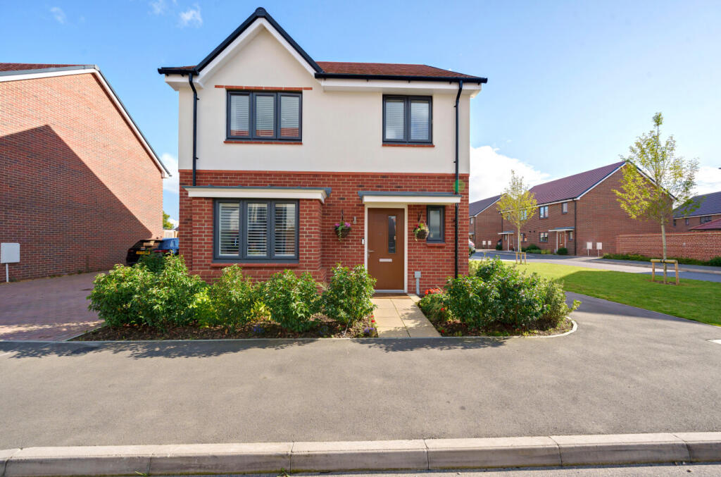 Main image of property: Quiller Avenue, Arborfield Green, Reading, Berkshire, RG2