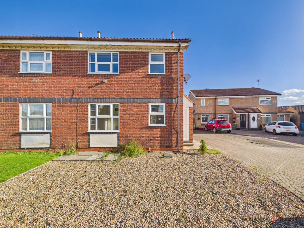 1-bed house on Teal Garth, Bridlington, YO15 3LJ, £80,000