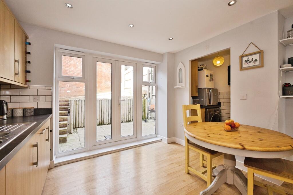 Additional image 6 of Collingwood Road, Yeovil