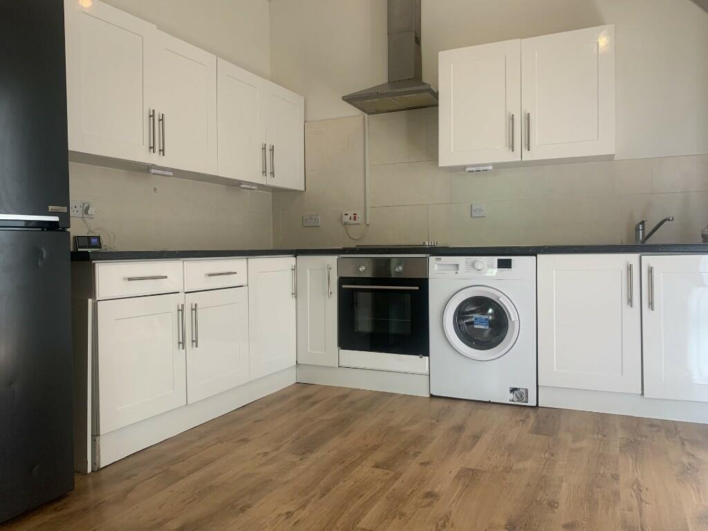 Main image of property: Aigburth Road, Liverpool, Merseyside, L17